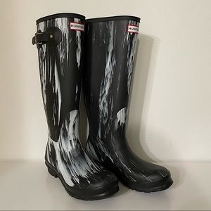 Knee high Hunter Rain Boots